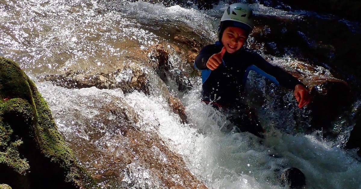 canyoning nel lazio anienelaghetto san benedetto subiaco roma recovery energy Torrentismo in Umbria con Recovery Energy Torrentismo Forra del Casco Valnerina Spoleto Torrentismo: costo dell’attività